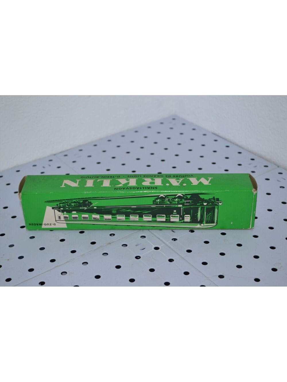 Vintage Marklin HO Gauge 4027 DB Blue Express Coach - Picture 14 of 14